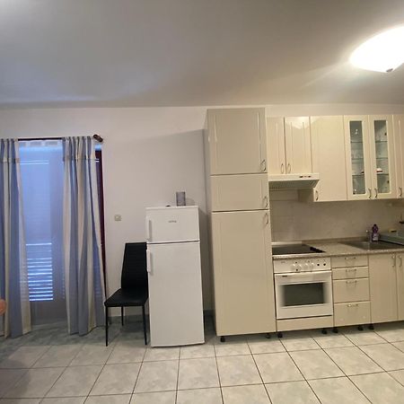 Novalja Beach Apartment Екстер'єр фото