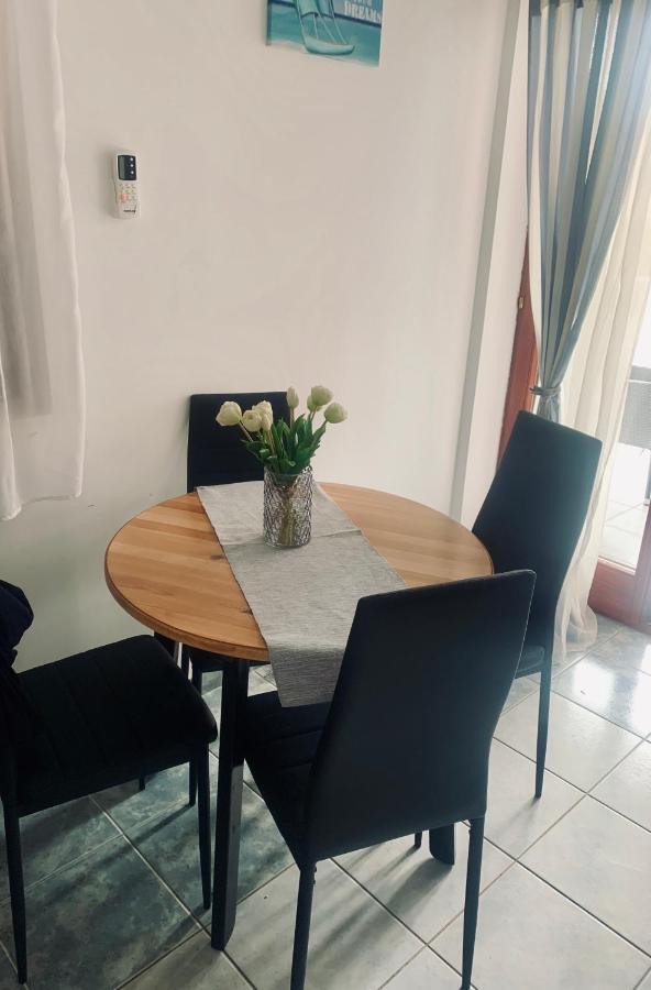 Novalja Beach Apartment Екстер'єр фото